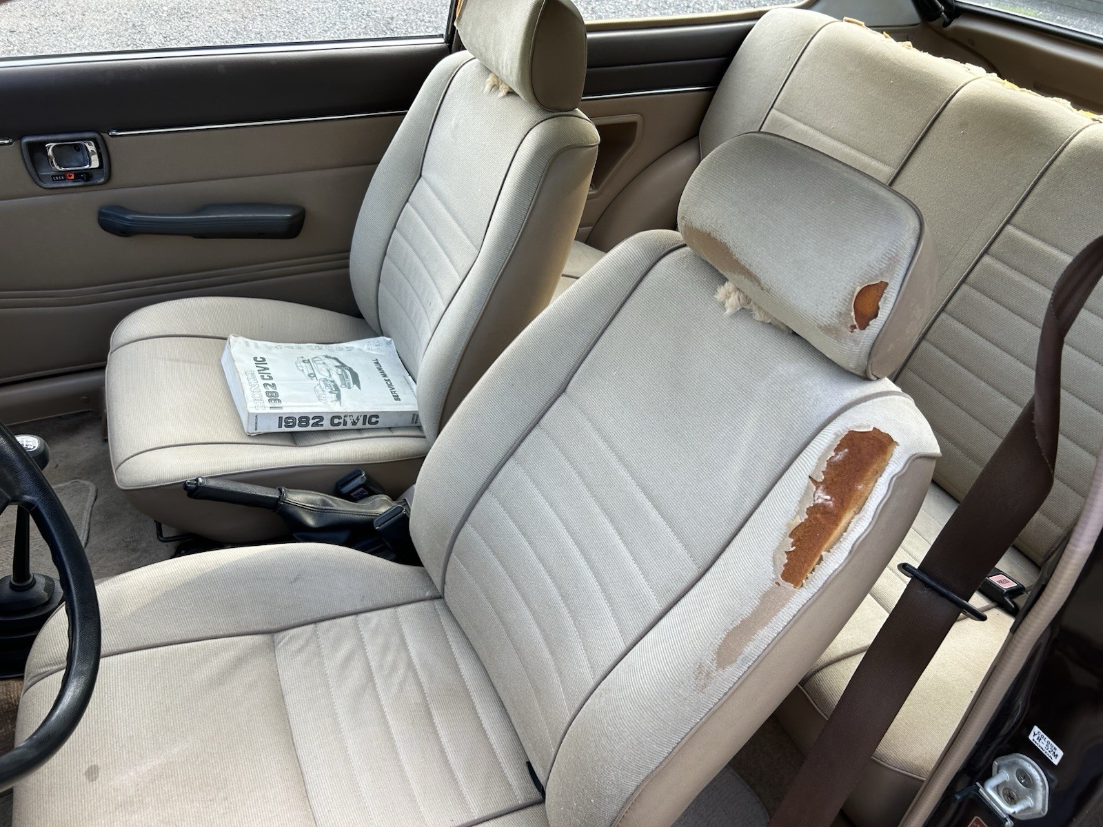Honda-Civic-1982-Hatchback-12