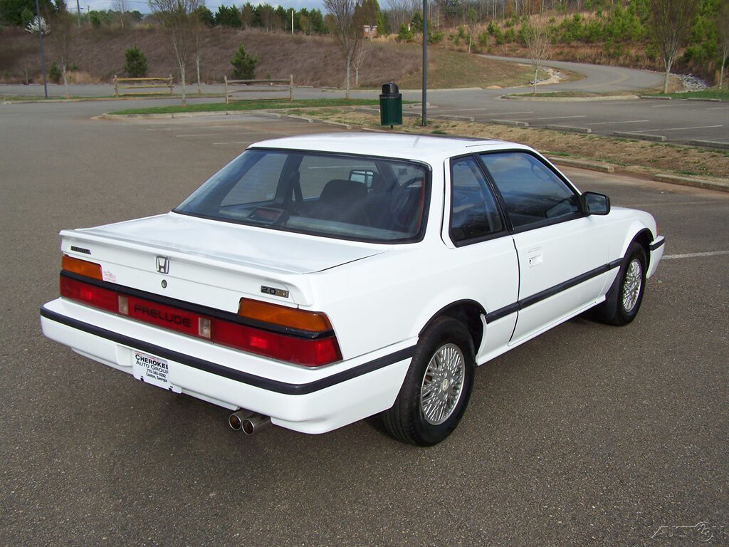 Honda-Prelude-1987-Coupe-1