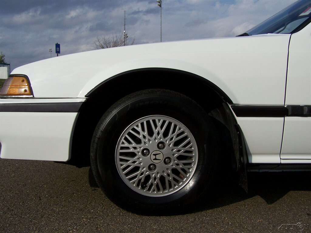 Honda-Prelude-1987-Coupe-12