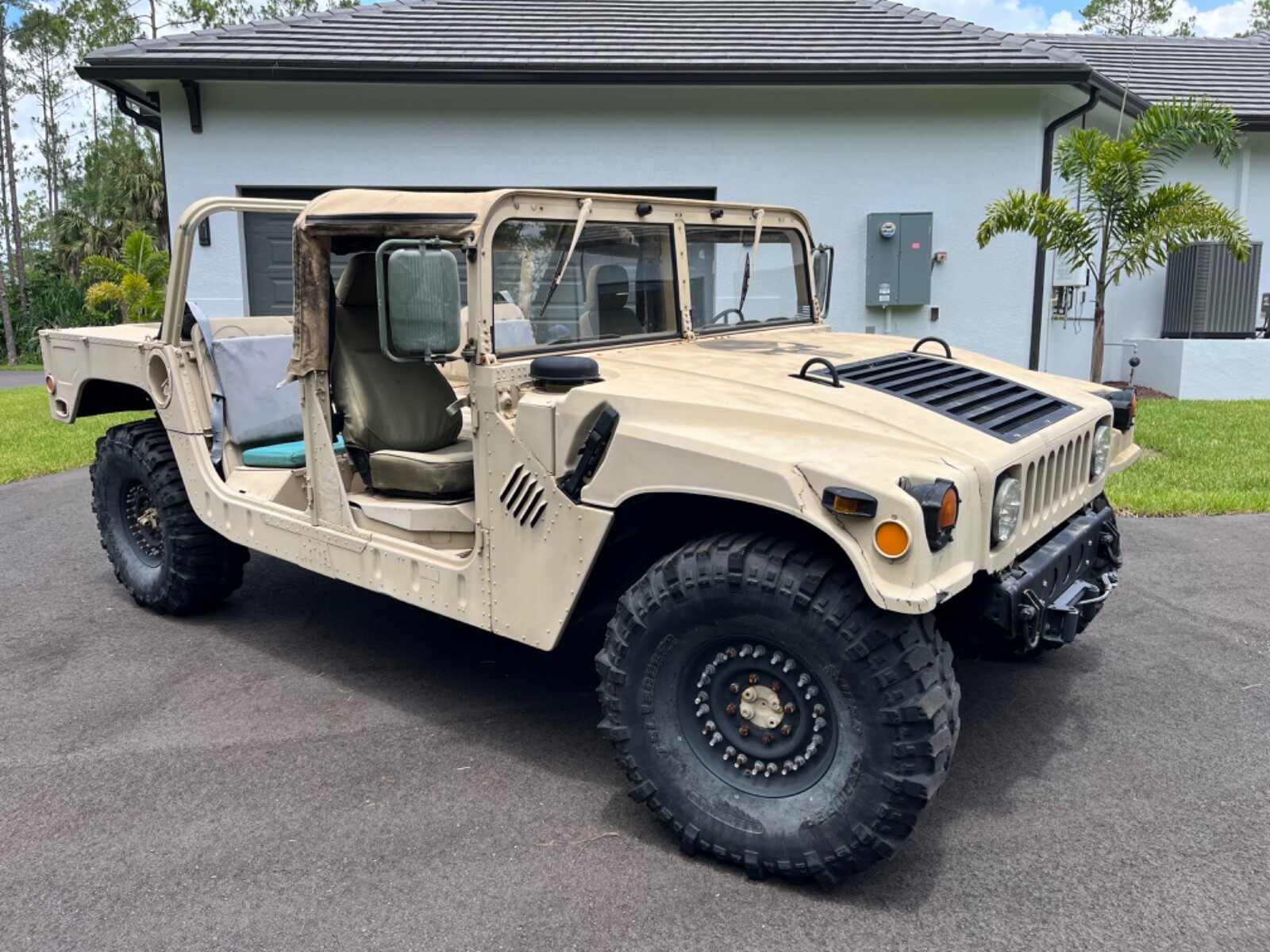 Hummer-H1-1980-SUV-9