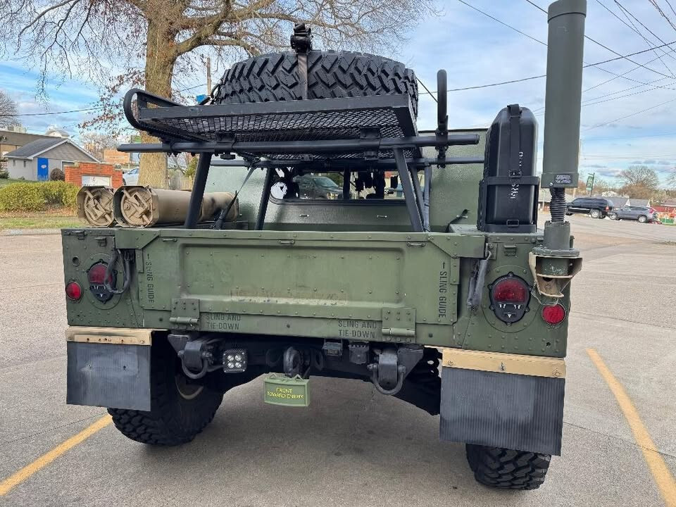 Hummer-H1-1993-SUV-3