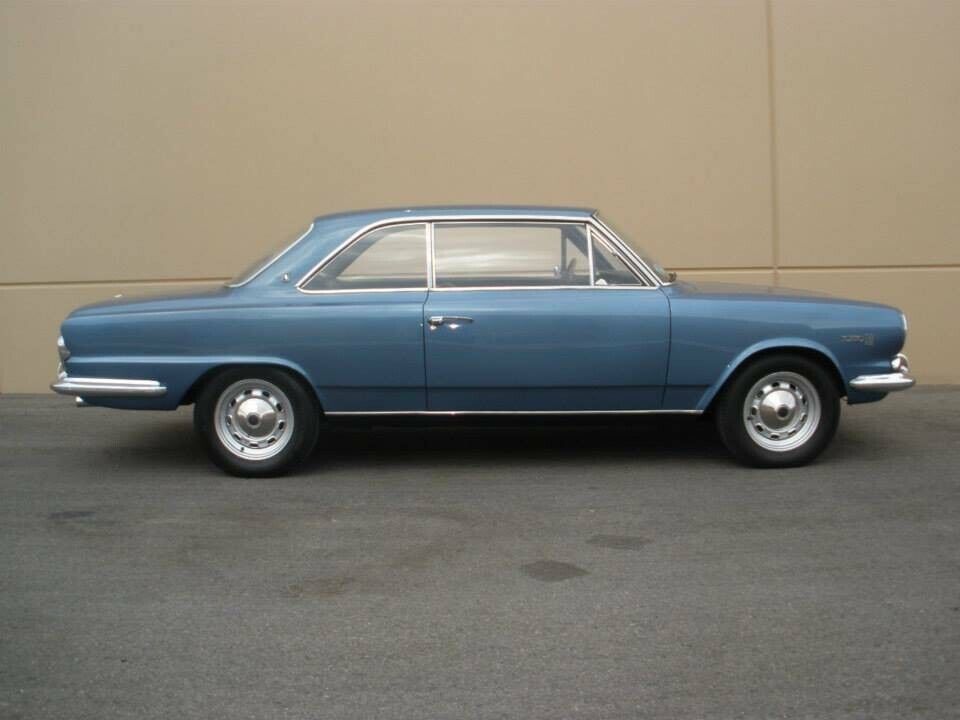 Ika-Torino-380-Pininfarina-Torino-1967-Coupe-4
