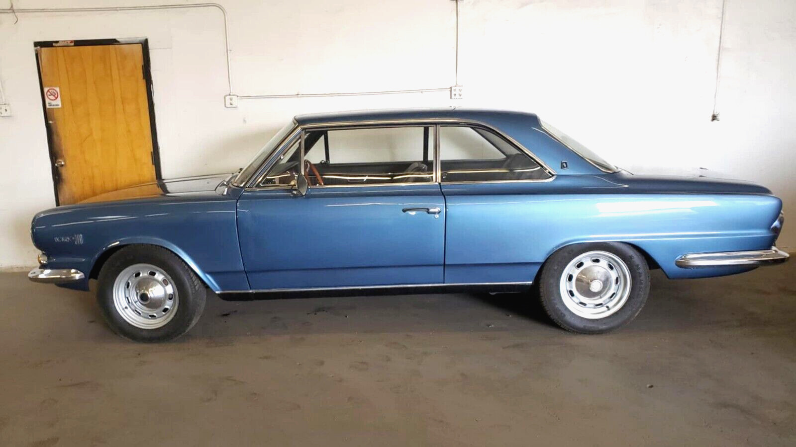 Ika-Torino-380-Pininfarina-Torino-1967-Coupe-8