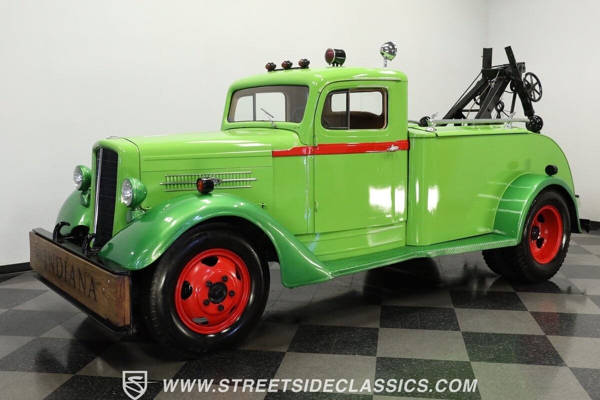 Indiana-Wrecker-1936-Pickup-Truck-5
