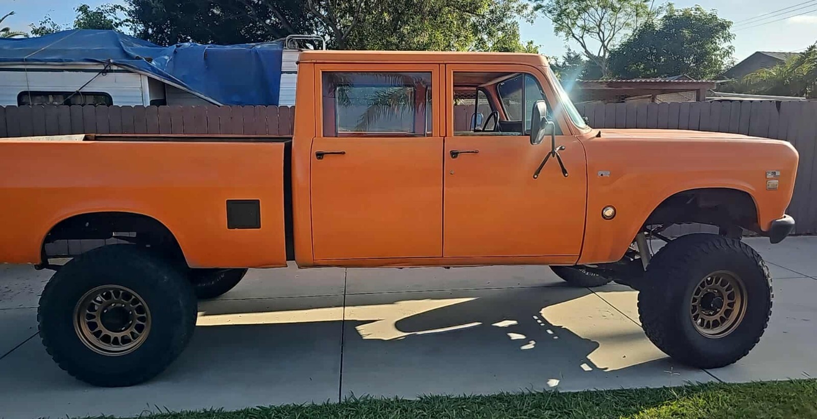 International-1200D-1973-4