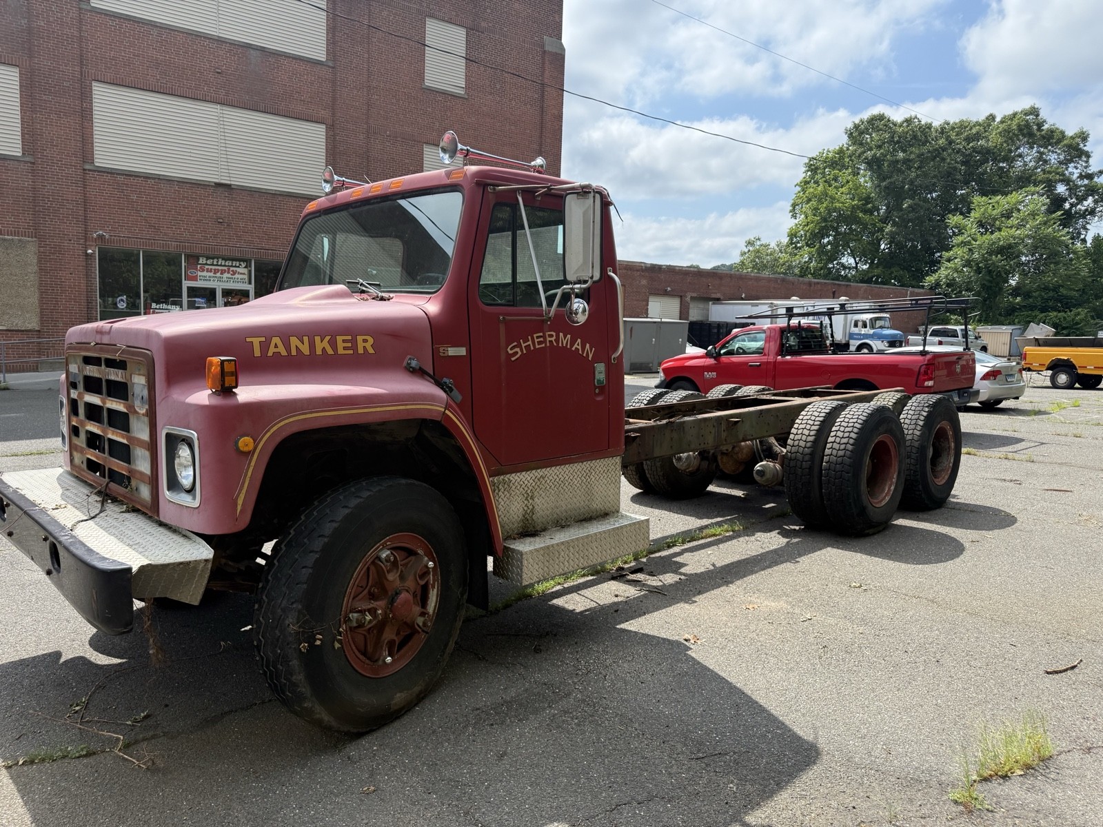 International-F-1979