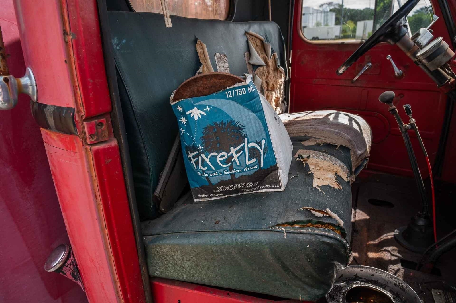 International-Fire-Truck-1951-2-Door-13