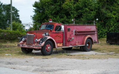 International Fire Truck 1951 2 Door