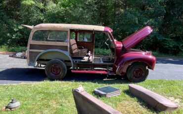 International-Harvester-12-Ton-Statin-Wagon-1941-WOODIE-STATION-WAGON