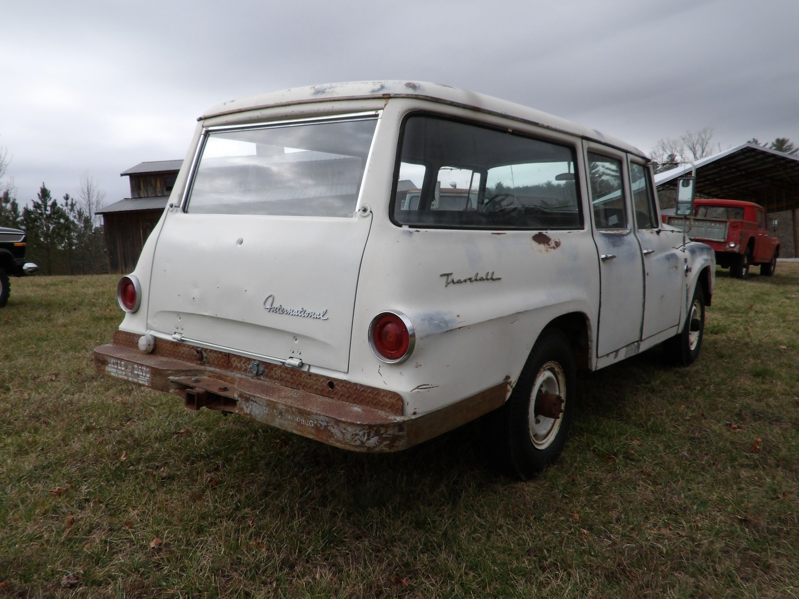 International-Harvester-1200-Travelall-1965-SUV-16