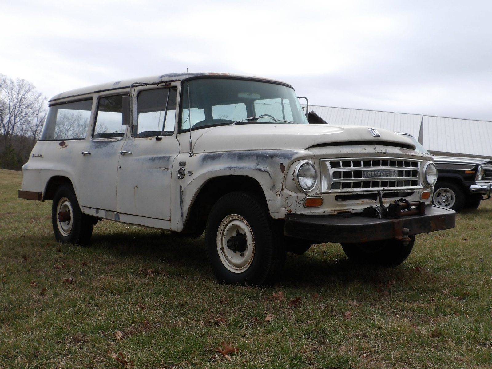 International-Harvester-1200-Travelall-1965-SUV-17