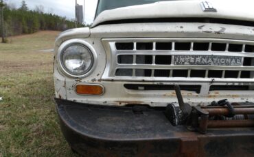 International-Harvester-1200-Travelall-1965-SUV-20