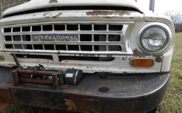 International-Harvester-1200-Travelall-1965-SUV-22