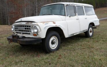 International-Harvester-1200-Travelall-1965-SUV-9