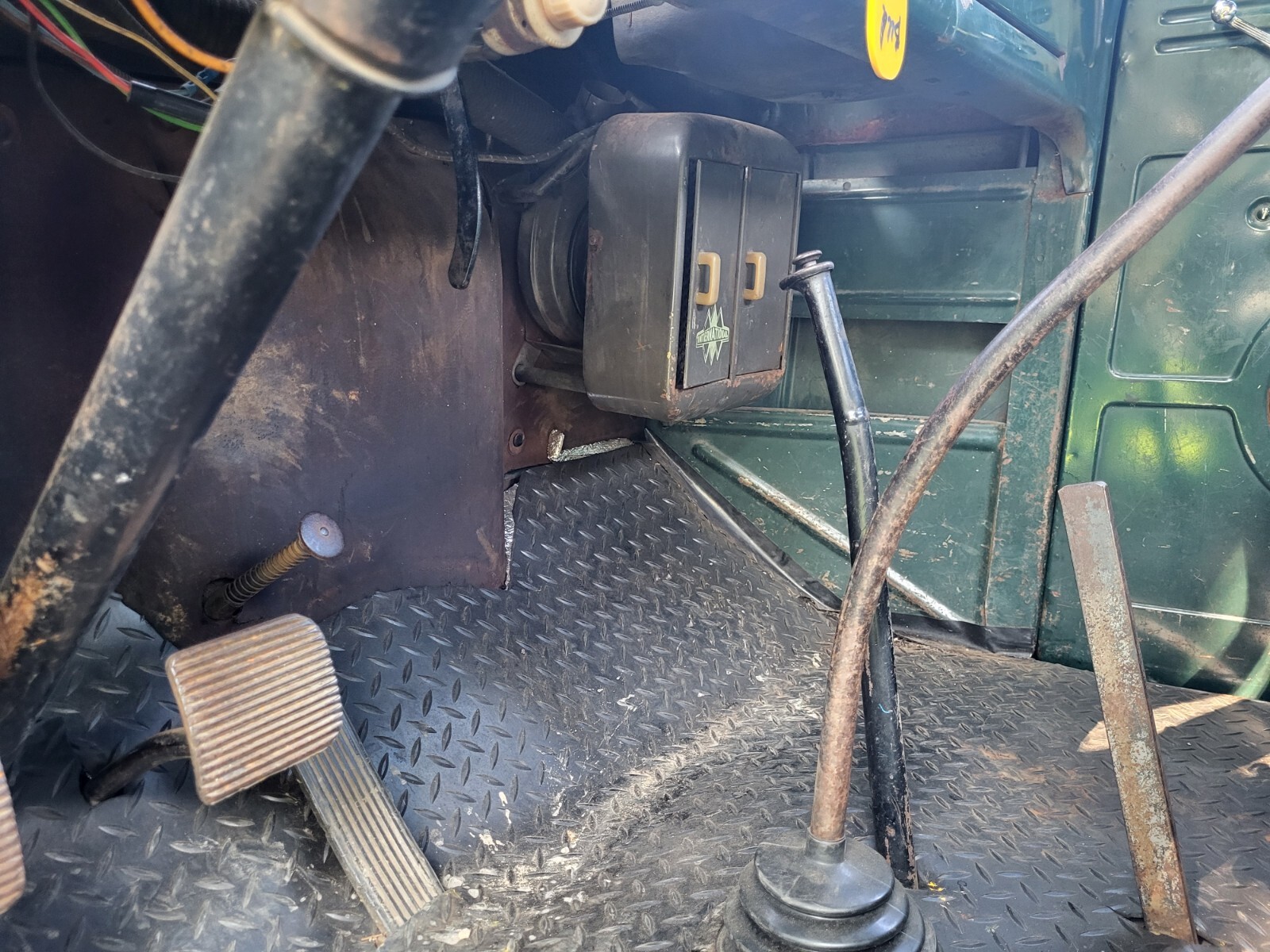 International-Harvester-KB5-1949-14