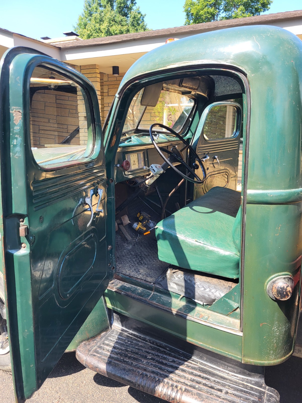 International-Harvester-KB5-1949-8