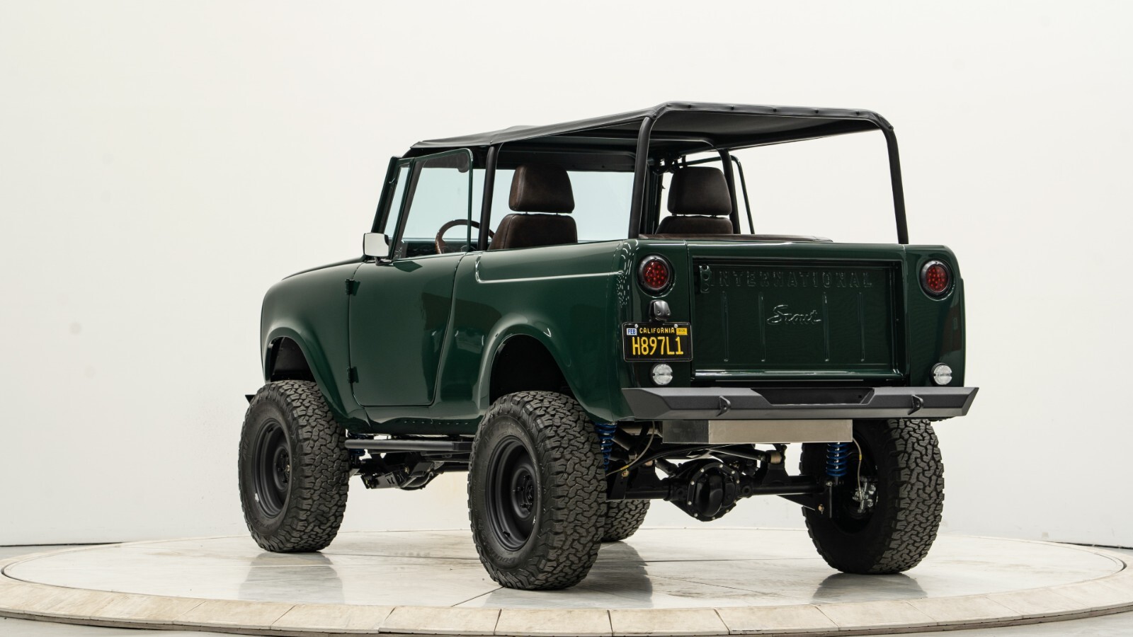 International-Harvester-Scout-1971-SUV-10