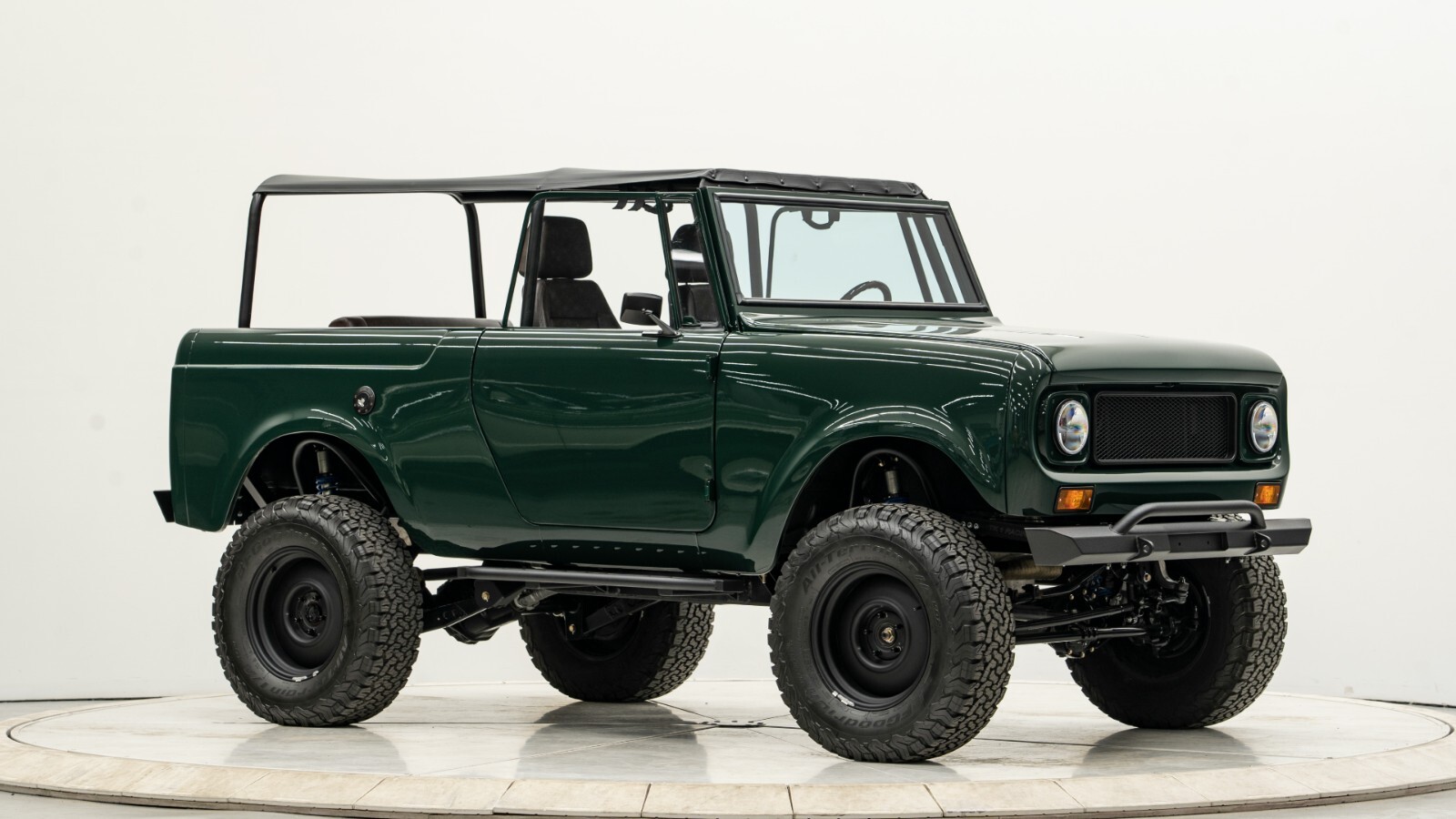 International-Harvester-Scout-1971-SUV-5