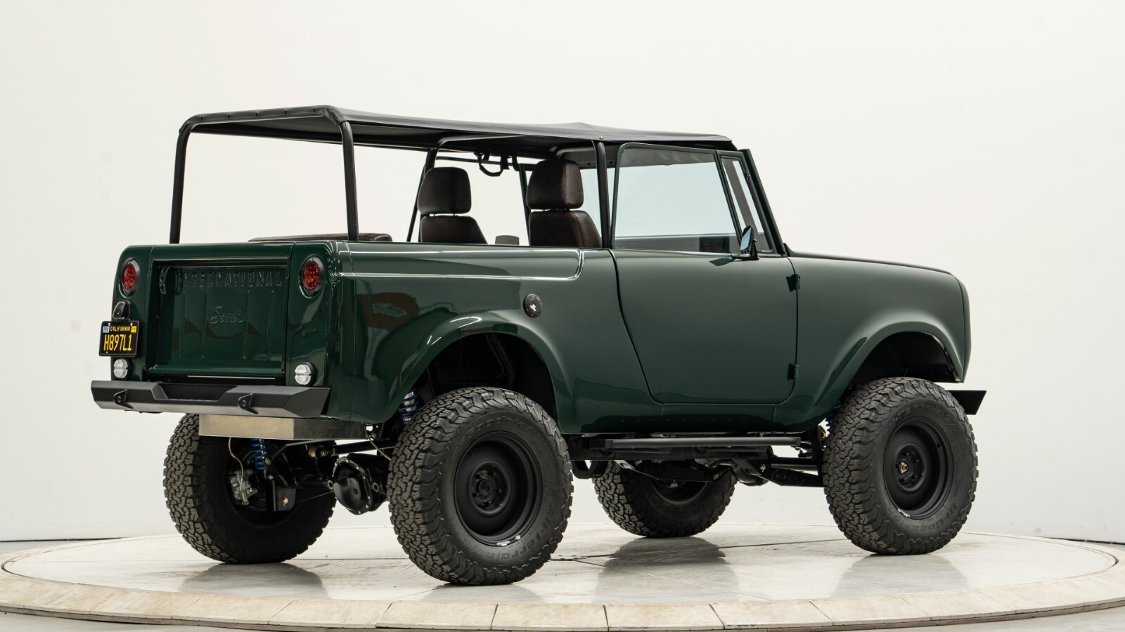 International-Harvester-Scout-1971-SUV-7