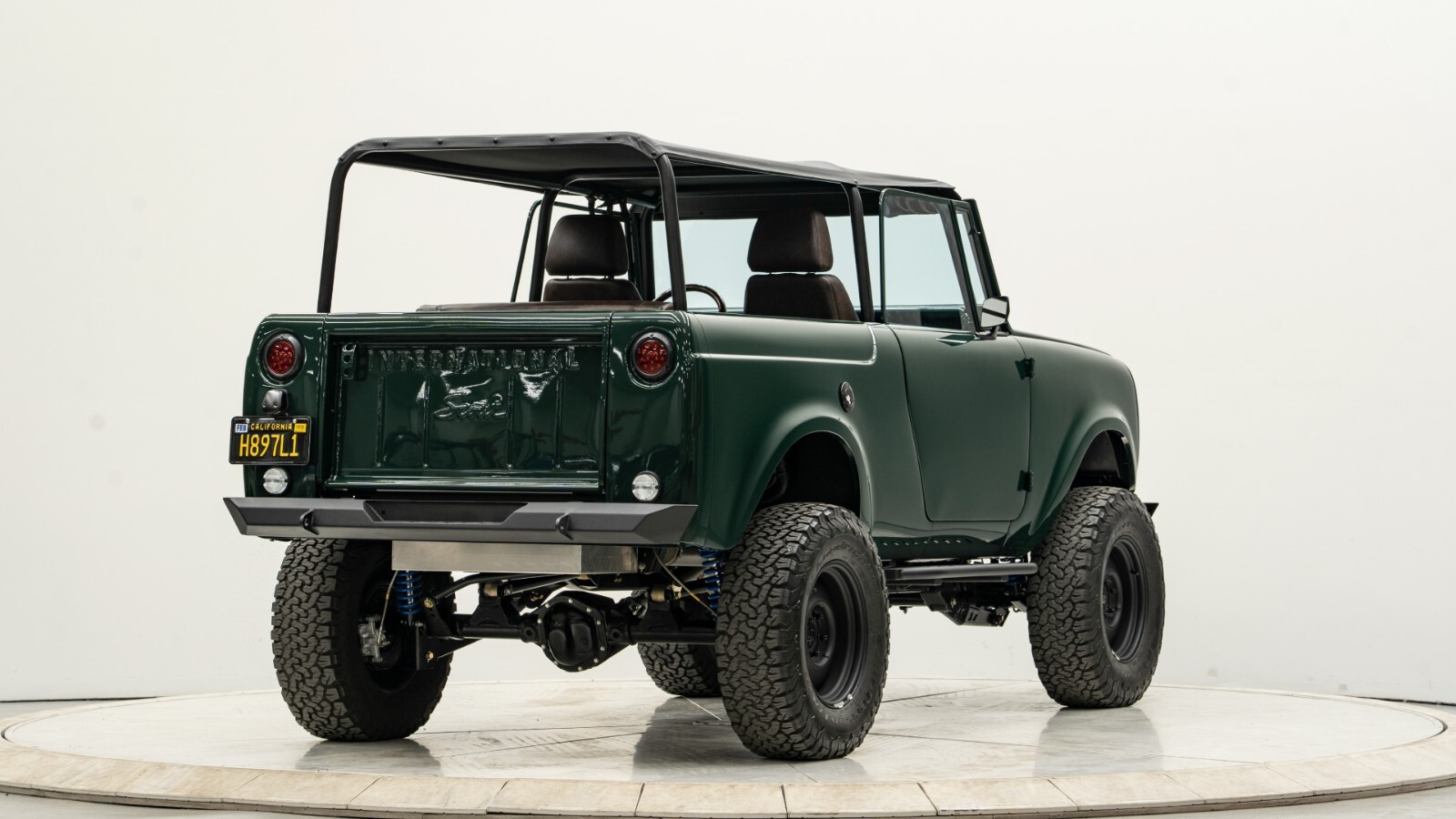 International-Harvester-Scout-1971-SUV-8