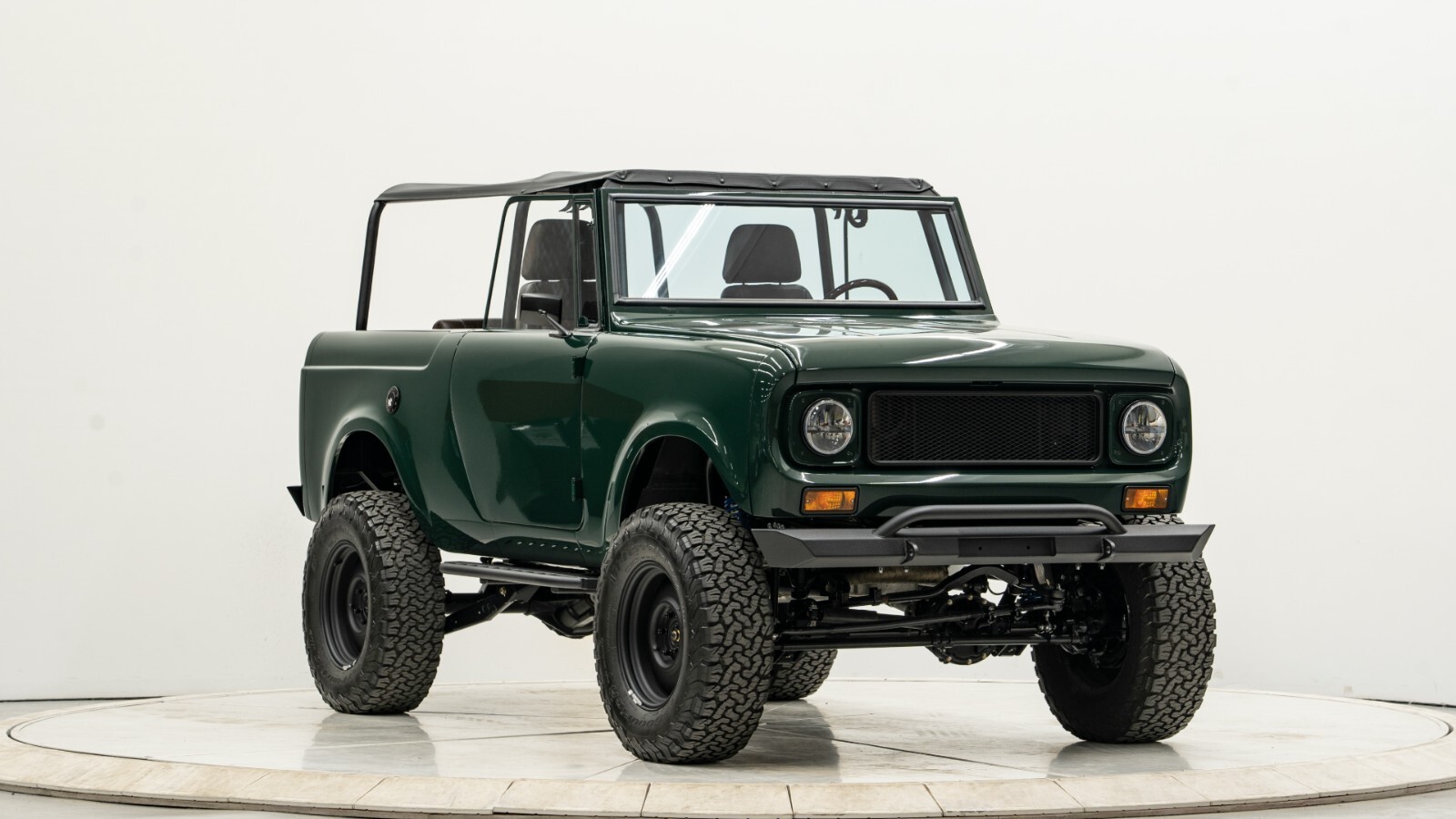 International-Harvester-Scout-1971-SUV