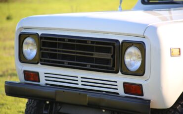 International-Harvester-Scout-1975-SUV-13