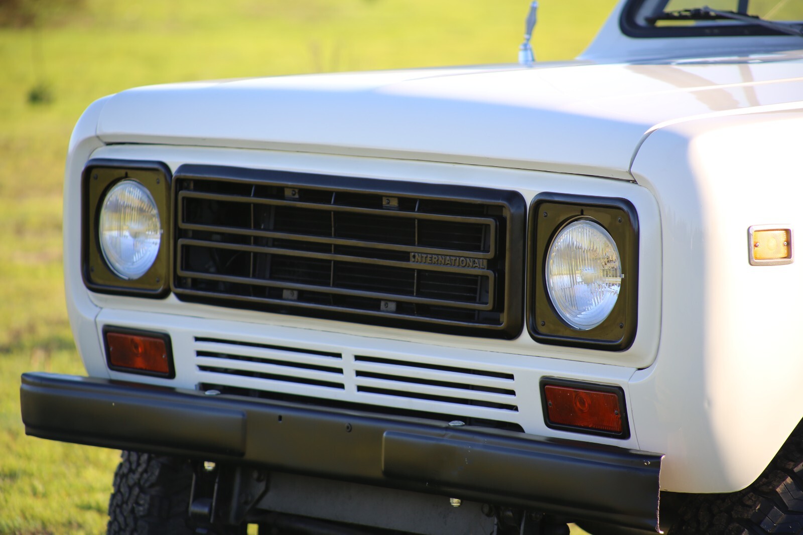 International-Harvester-Scout-1975-SUV-13