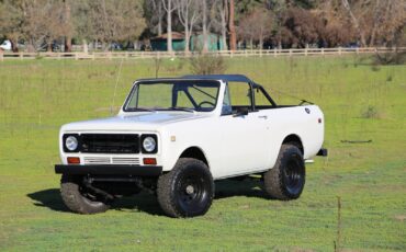 International-Harvester-Scout-1975-SUV-2