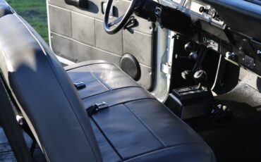 International-Harvester-Scout-1975-SUV-24