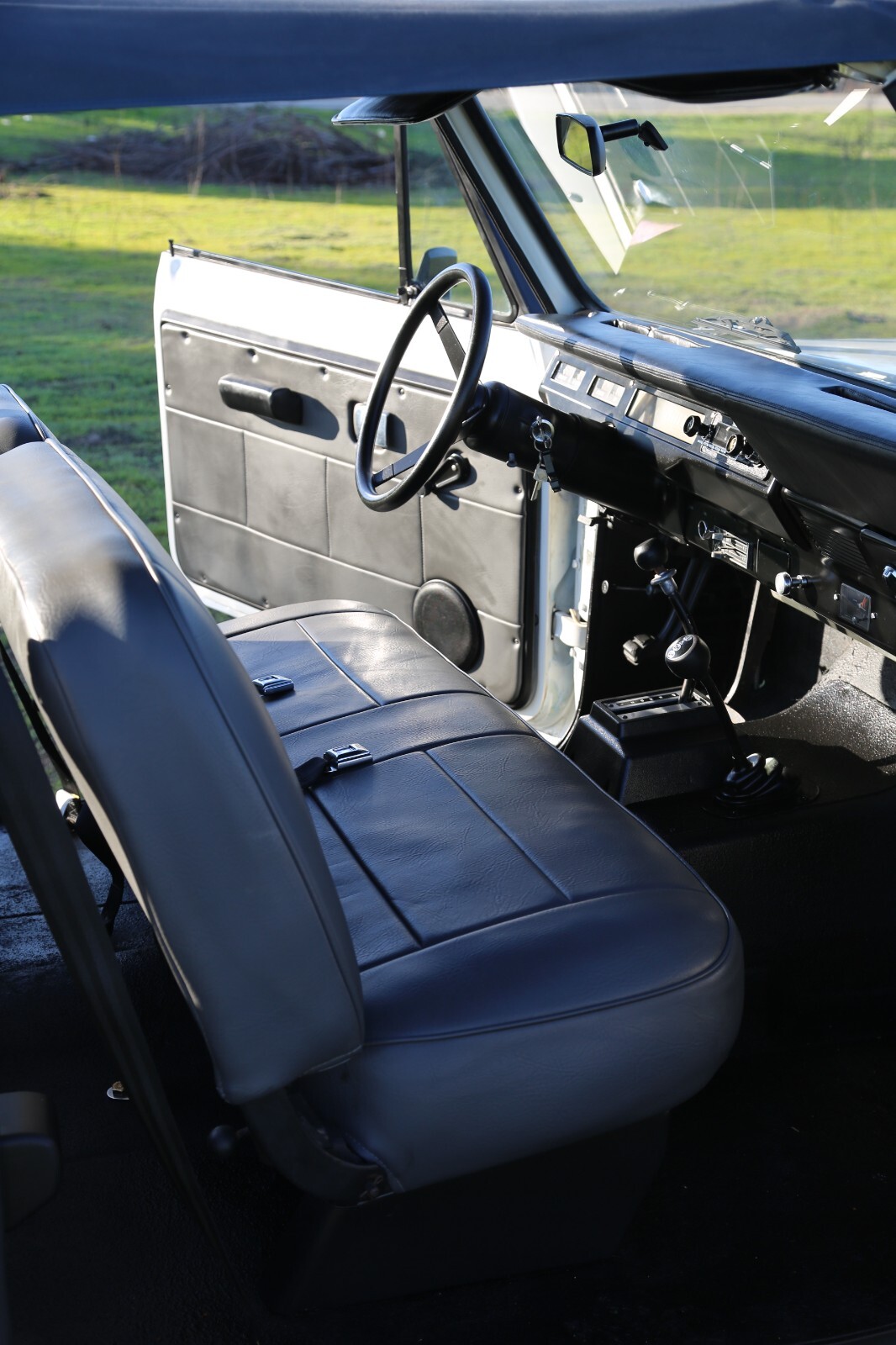 International-Harvester-Scout-1975-SUV-24