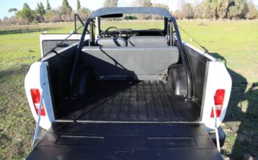 International-Harvester-Scout-1975-SUV-33