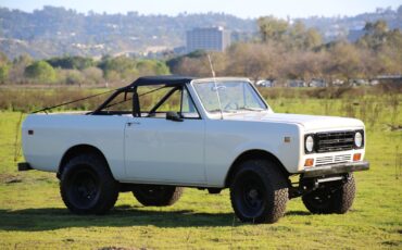 International-Harvester-Scout-1975-SUV-7