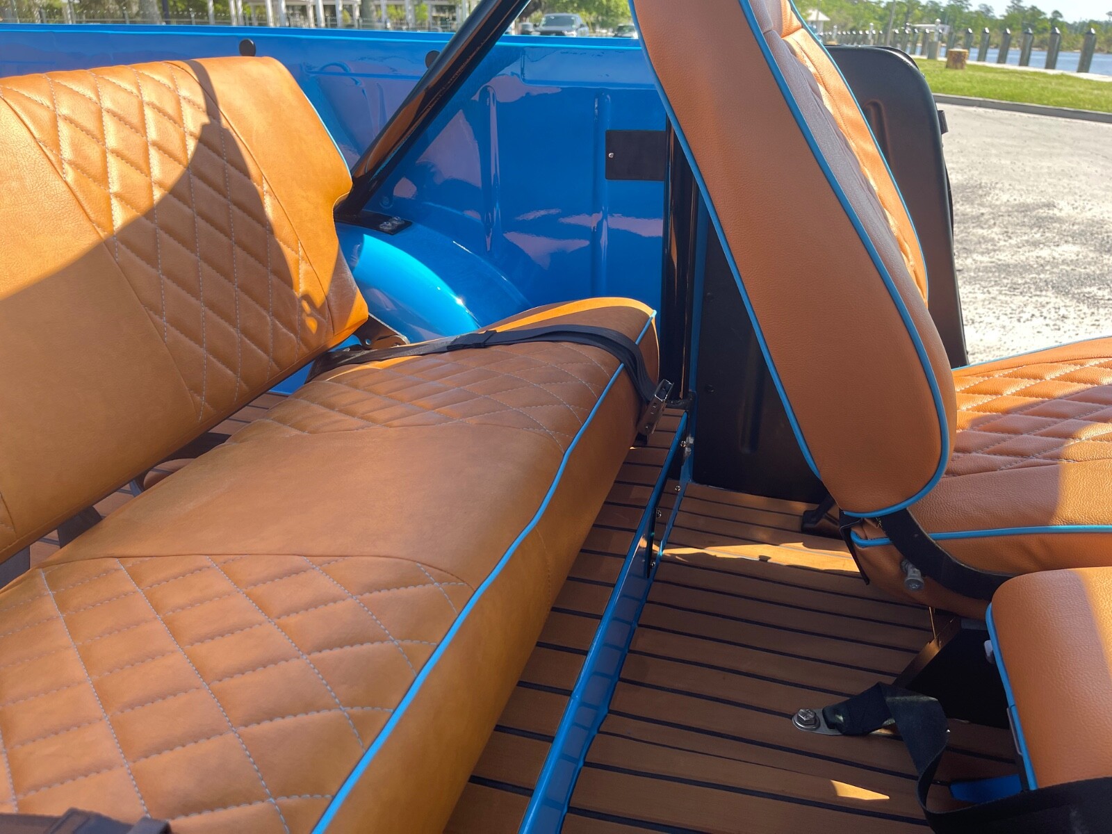 International-Harvester-Scout-1976-Convertible-16