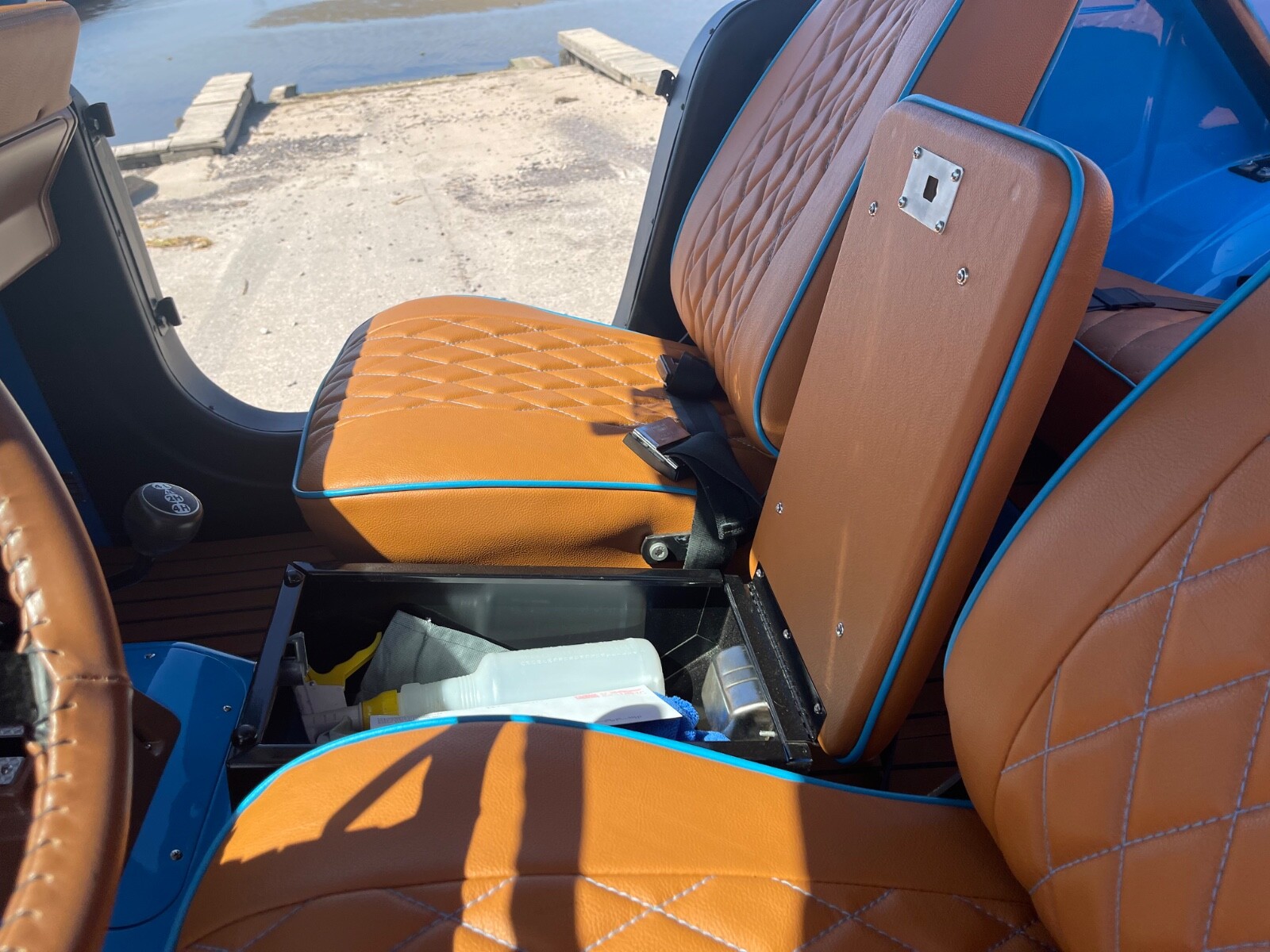 International-Harvester-Scout-1976-Convertible-17