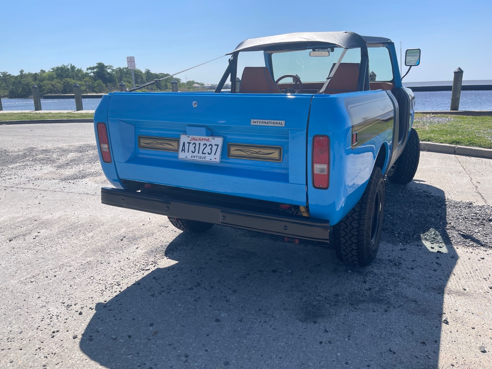 International-Harvester-Scout-1976-Convertible-20