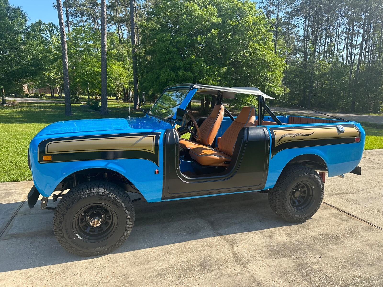 International Harvester Scout 1976 Convertible