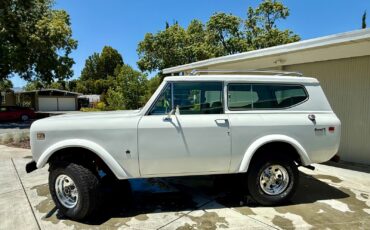 International-Harvester-Scout-1976-SUV-1