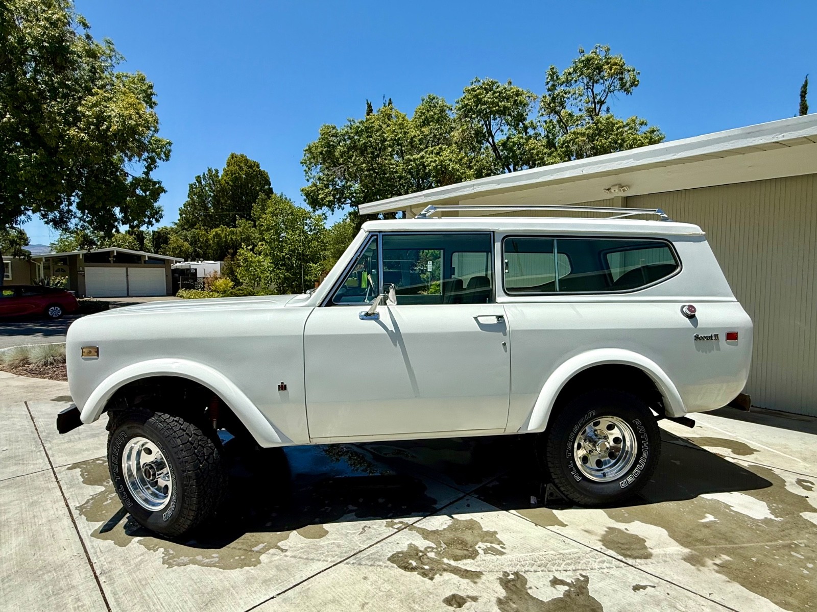 International-Harvester-Scout-1976-SUV-1