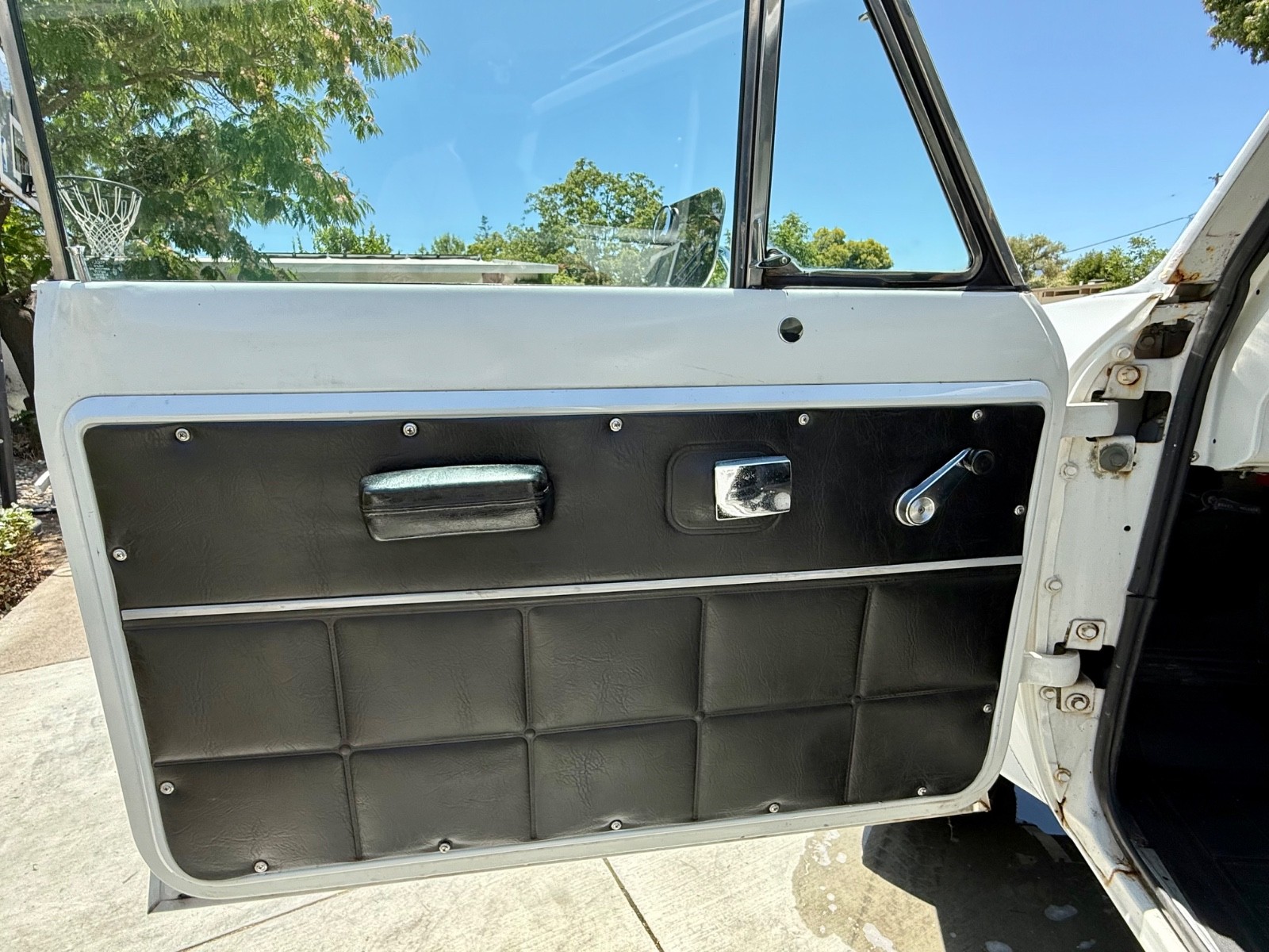 International-Harvester-Scout-1976-SUV-11