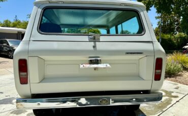 International-Harvester-Scout-1976-SUV-3