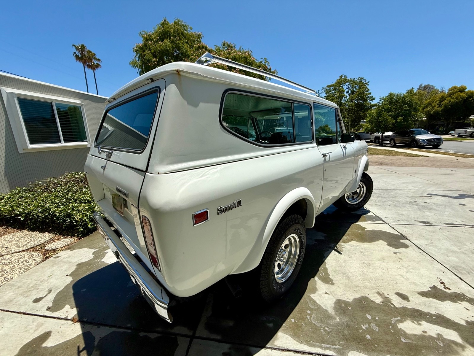International-Harvester-Scout-1976-SUV-4