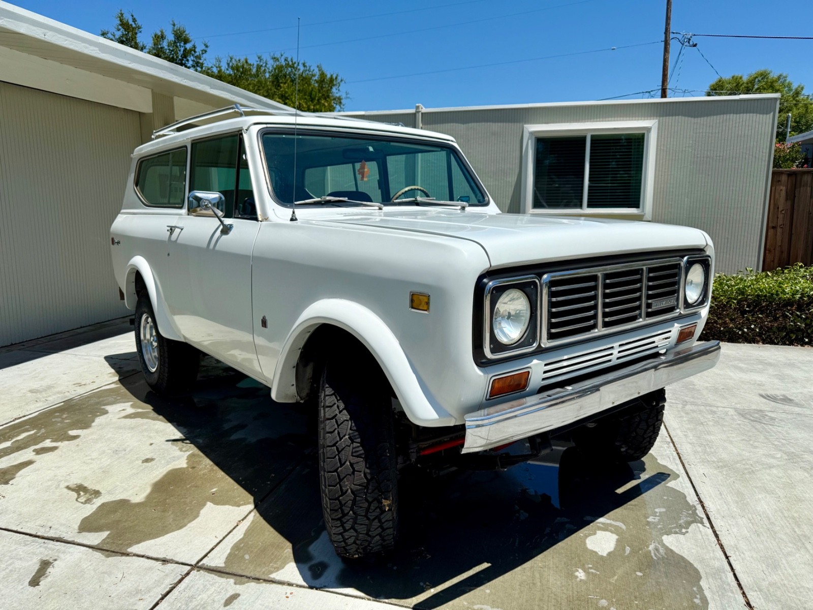 International-Harvester-Scout-1976-SUV-6