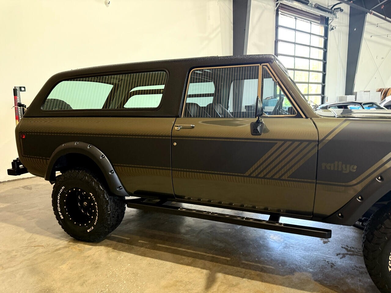 International-Scout-II-1977-SUV-19