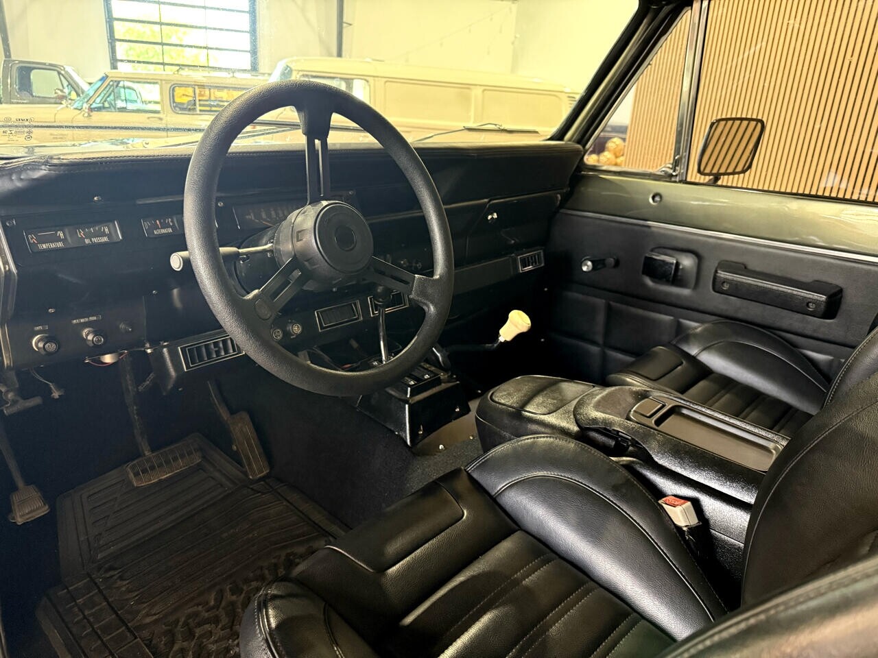 International-Scout-II-1977-SUV-35