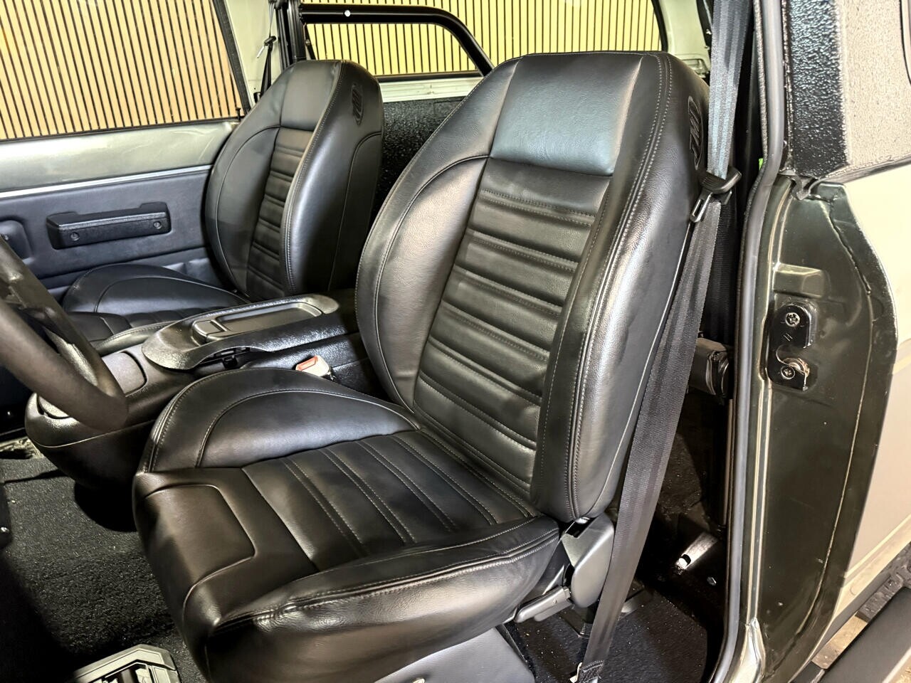 International-Scout-II-1977-SUV-37