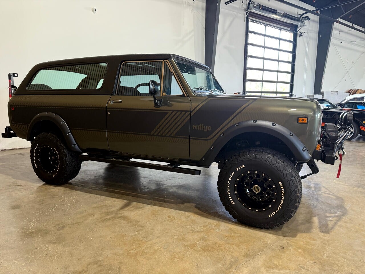International-Scout-II-1977-SUV-8