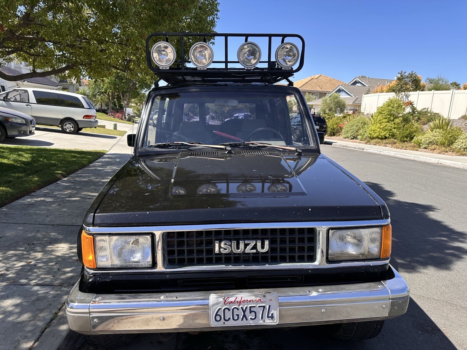 Isuzu-Trooper-1990-SUV-7