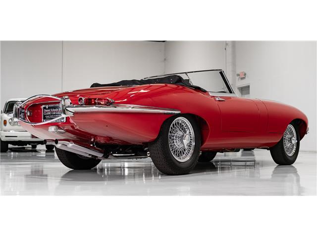 Jaguar-E-Type-1961-Roadster-14