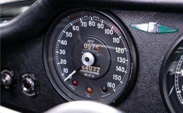 Jaguar-E-Type-1961-Roadster-18