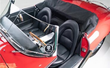 Jaguar-E-Type-1961-Roadster-19